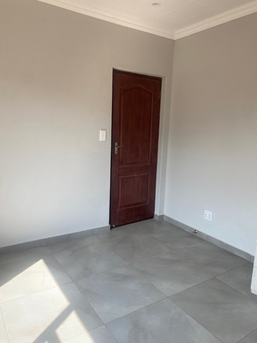 1 Bedroom Property for Sale in Melodie North West